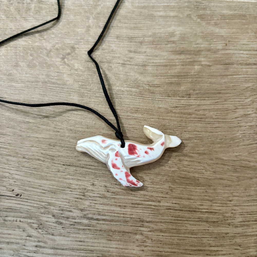 Hawaiian whale hand carved necklace